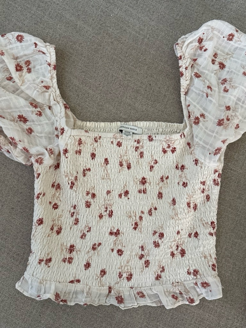 America Eagle Outfitters cream & white floral size S